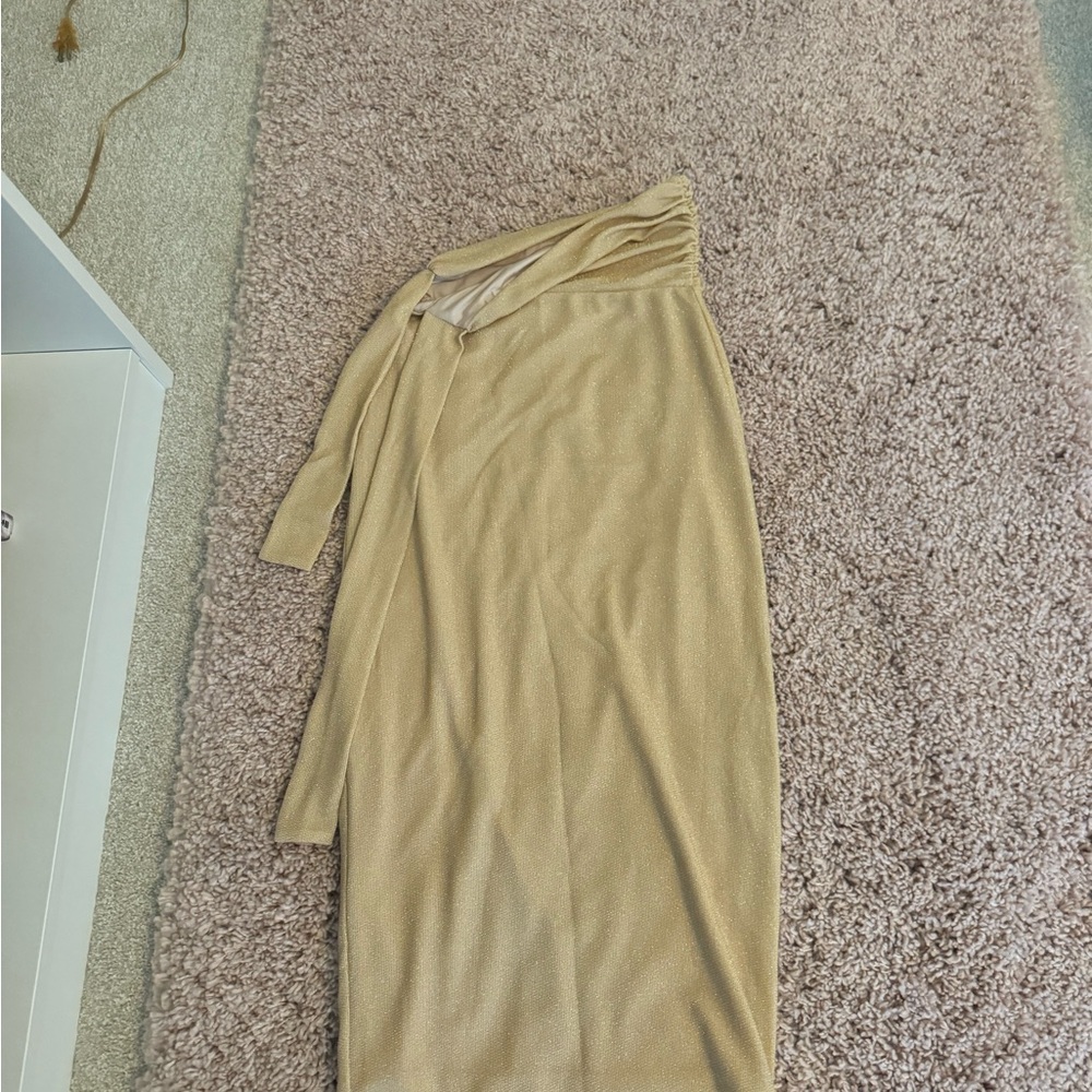 Elegant Gold Maxi ask